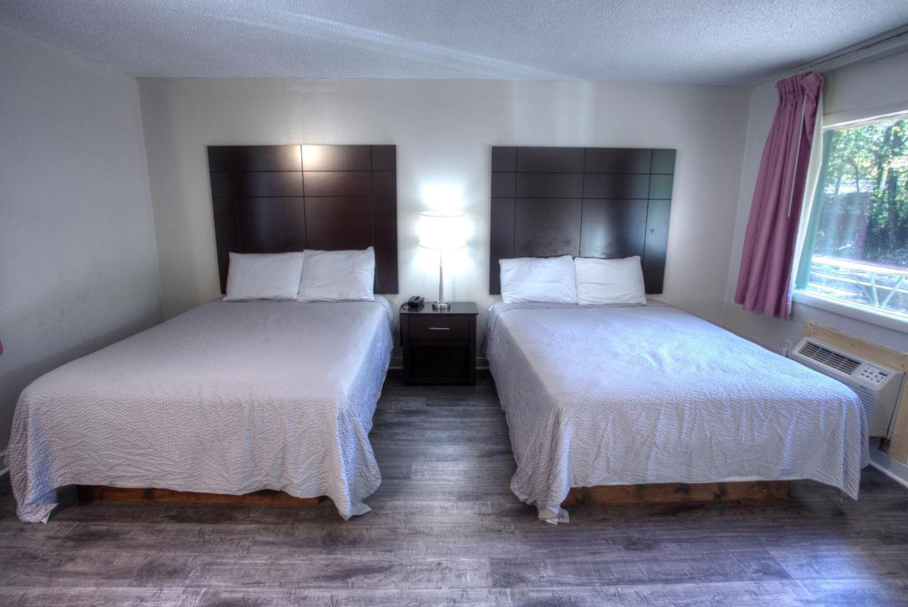 הלן Hofbrau Riverfront Hotel מראה חיצוני תמונה