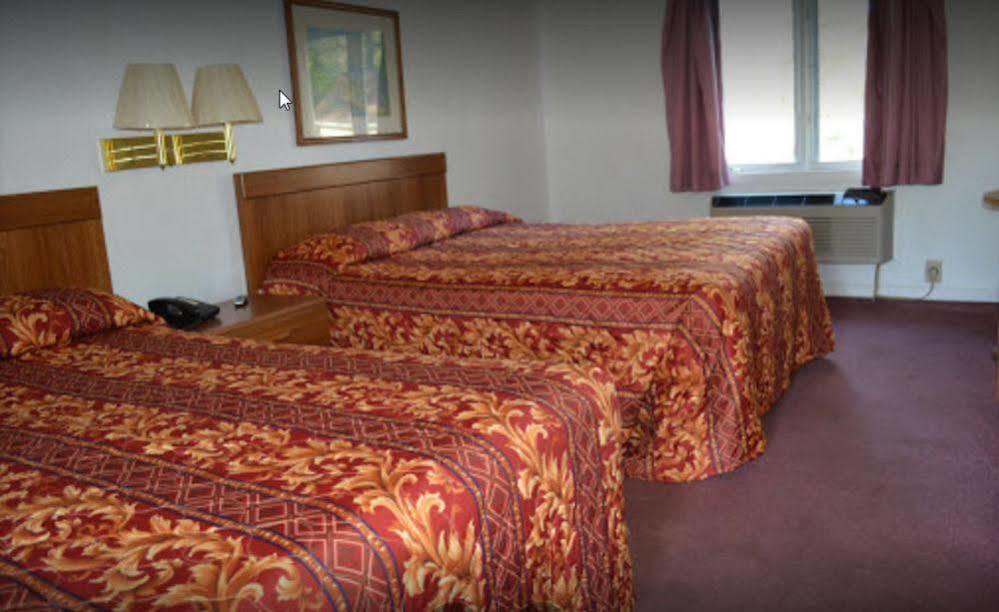הלן Hofbrau Riverfront Hotel מראה חיצוני תמונה
